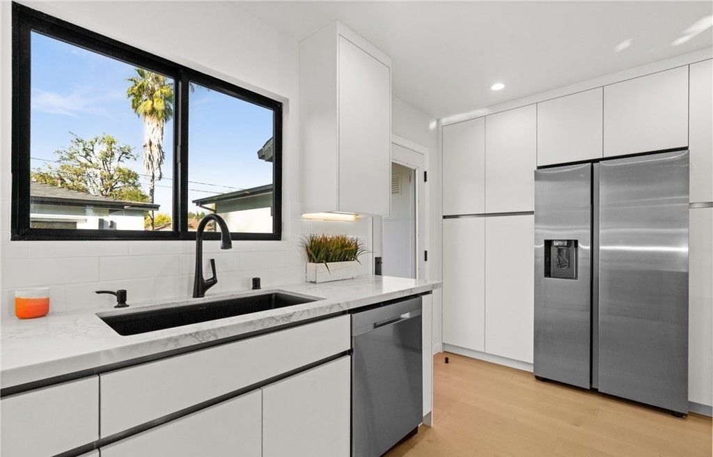 Kitchen Remodel in Sherman Oaks, CA Specialty Remodeling Inc