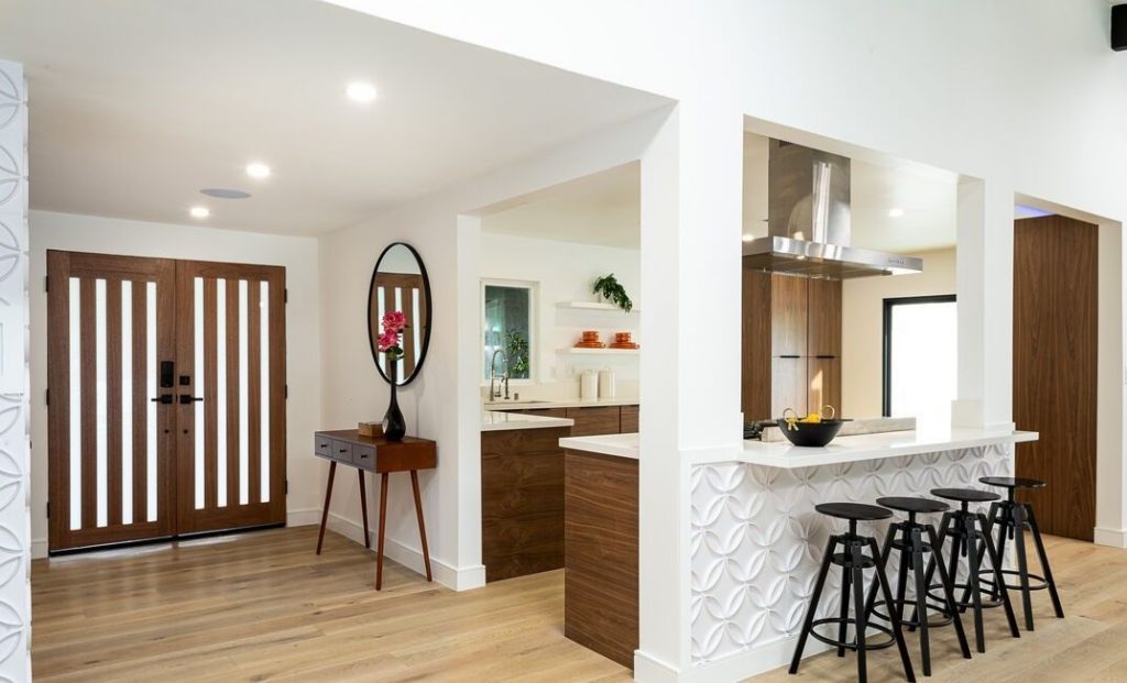 Kitchen Remodel in Transforms 5661 Wilhelmina Ave 2